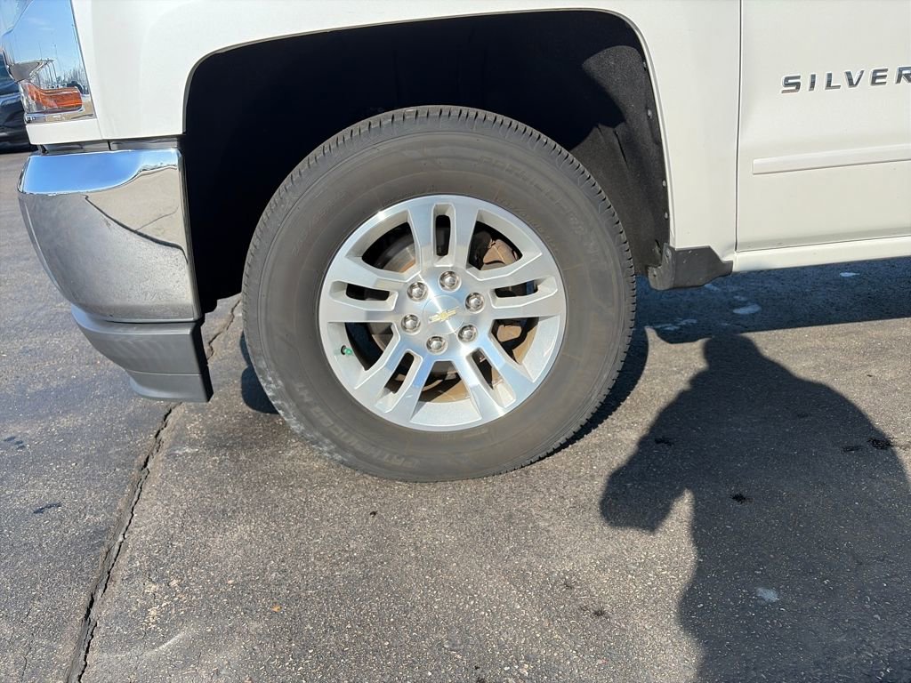 Certified 2017 Chevrolet Silverado 1500 LT w/ All Star Edition image 30