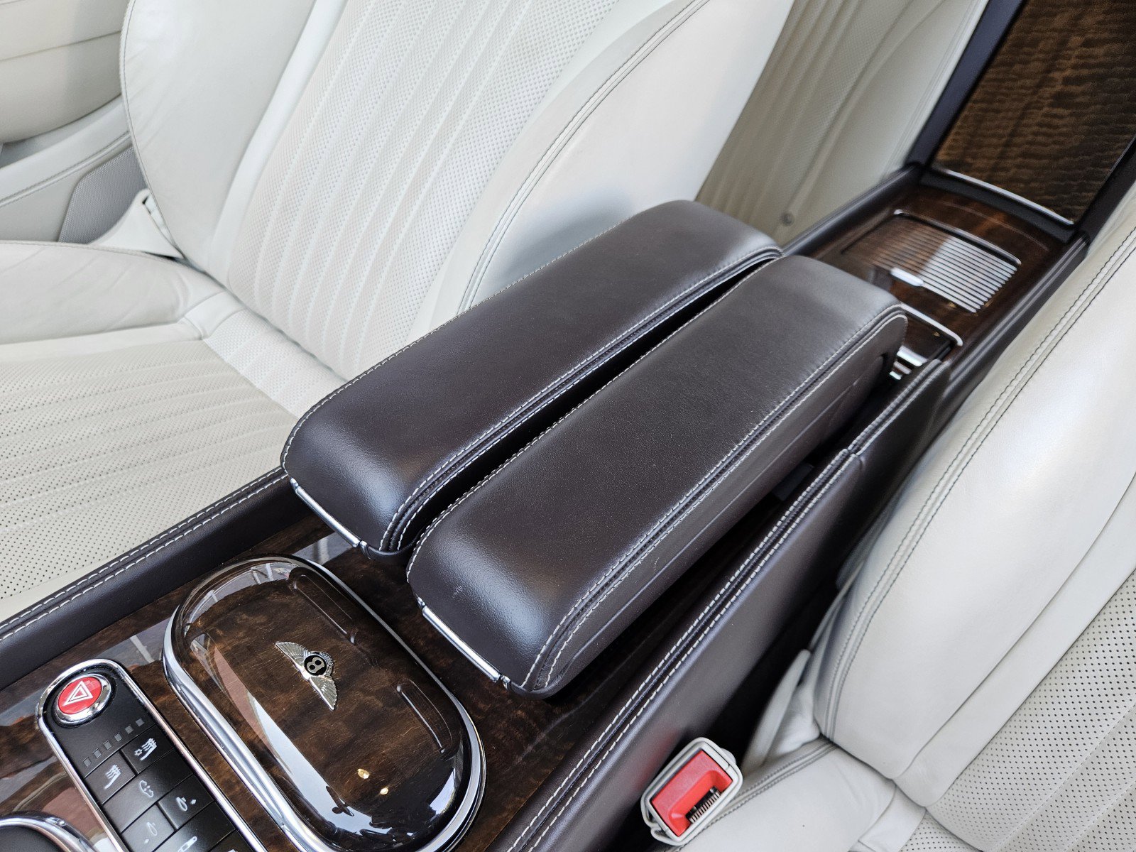 Used 2016 Bentley Continental GT image 22