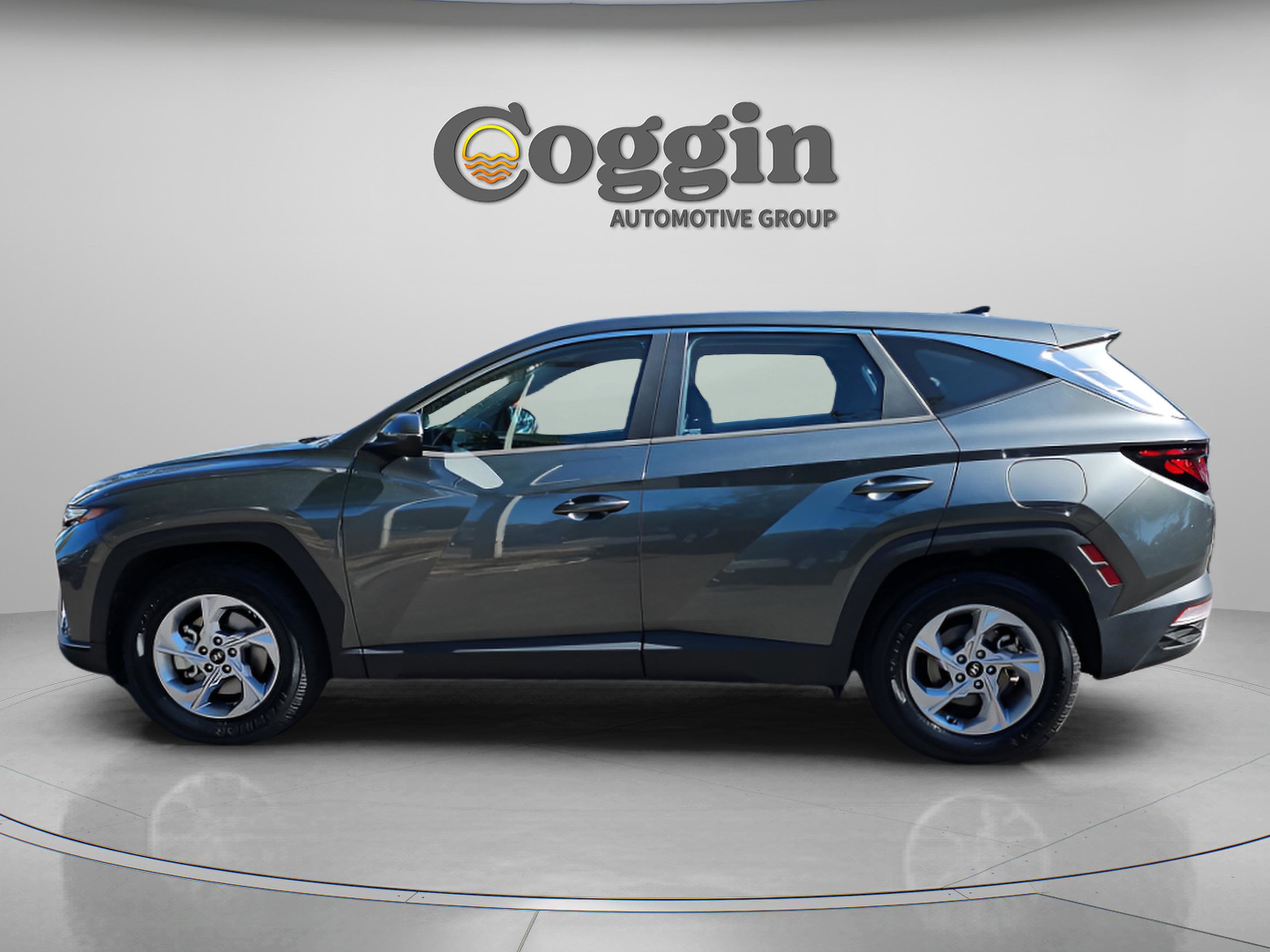 Used 2022 Hyundai Tucson SE image 2