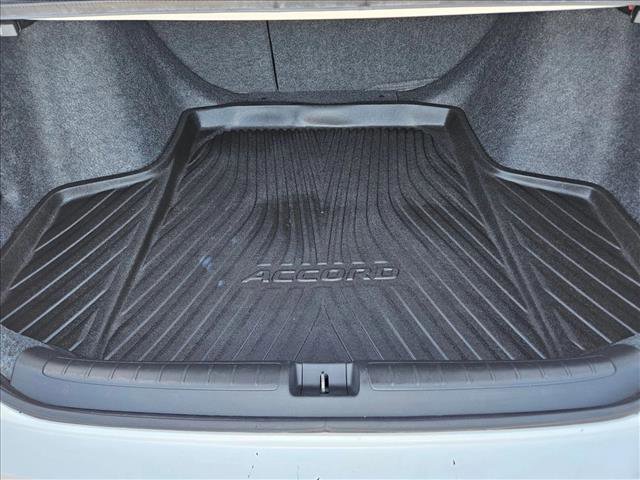 Used 2020 Honda Accord EX image 6