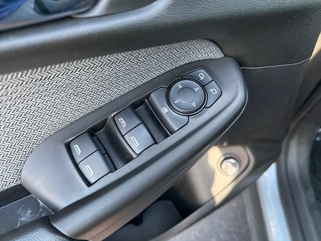 Used 2025 Chevrolet TrailBlazer LT w/ Convenience Package FWD image 11