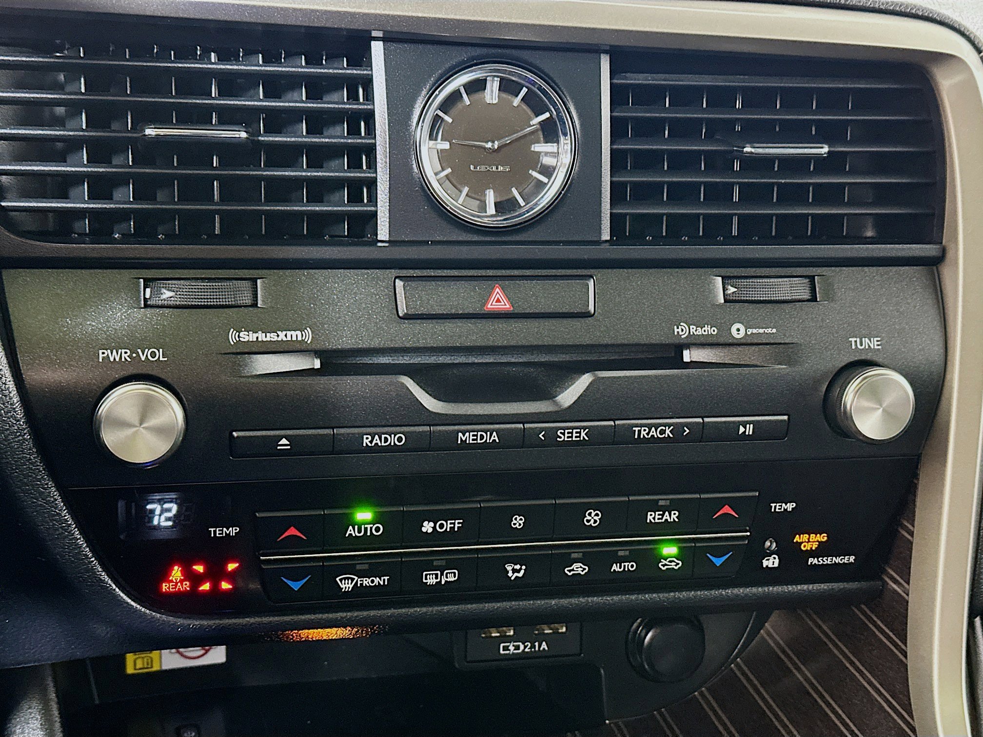 Used 2021 Lexus RX 450hL Luxury w/ Cold Area Package (CK) image 16