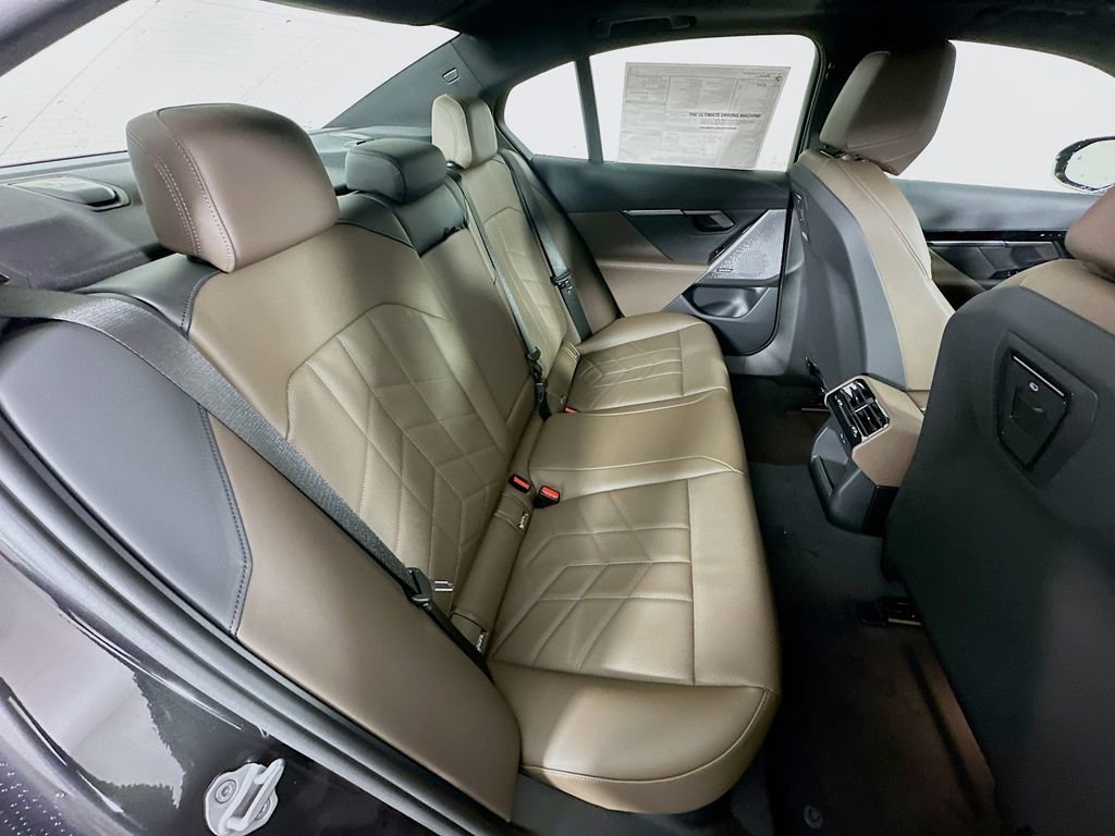 New 2026 BMW 530i xDrive w/ Premium Package image 35