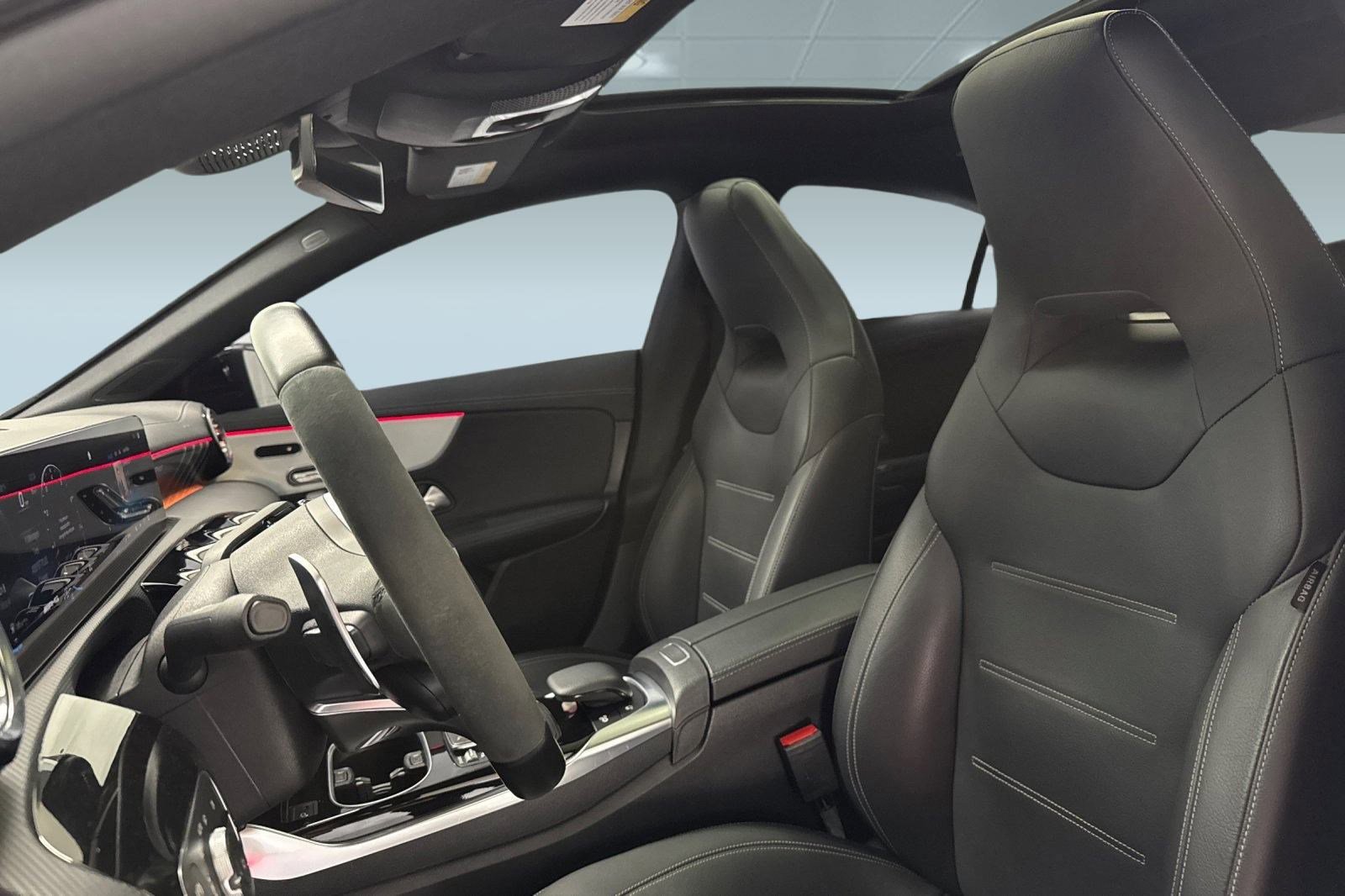 Used 2023 Mercedes-Benz CLA 35 AMG 4MATIC image 22