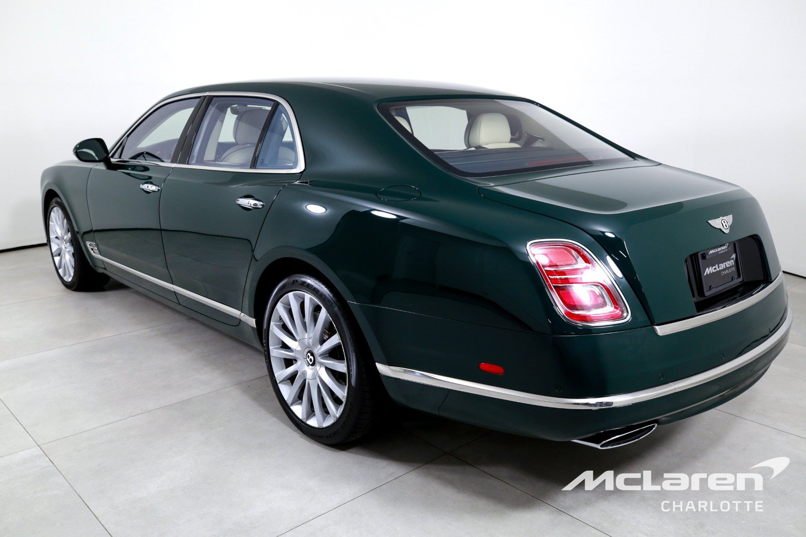 Used 2020 Bentley Mulsanne RWD image 6
