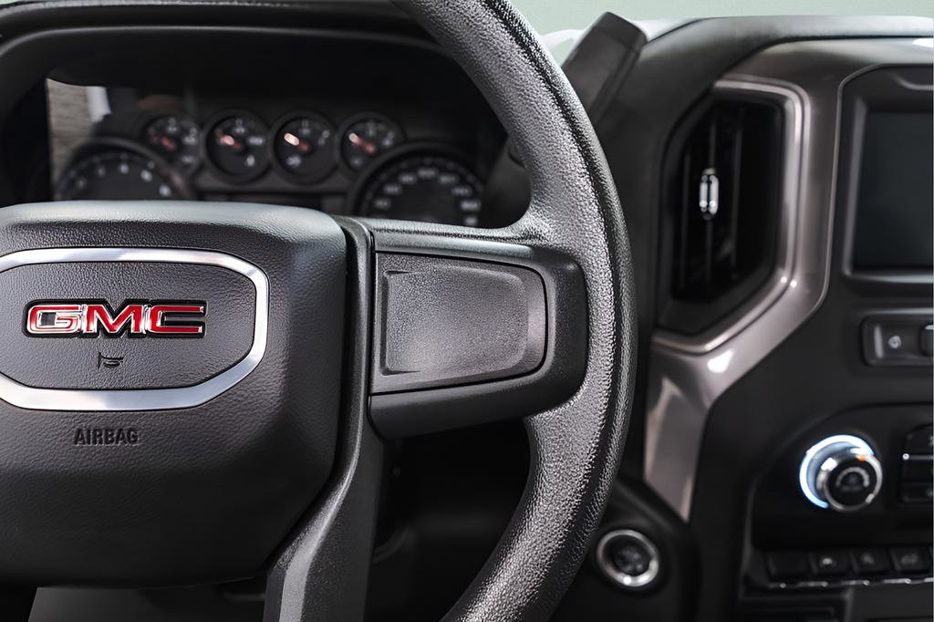 Used 2024 GMC Sierra 1500 Pro w/ Graphite Edition AWD/4WD image 11