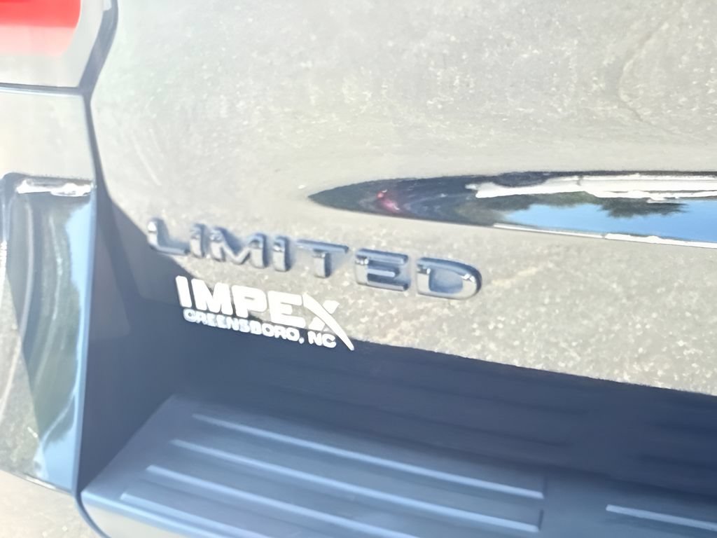 Used 2022 Ford Expedition Limited AWD/4WD image 29