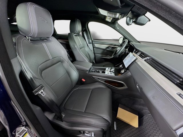 Used 2026 Jaguar F-PACE R-Dynamic S image 30