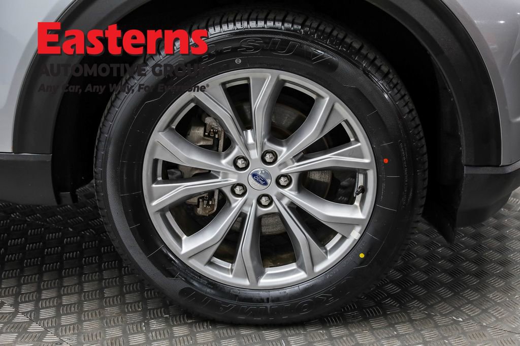 Used 2023 Ford Explorer Limited w/ Equipment Group 301A image 31