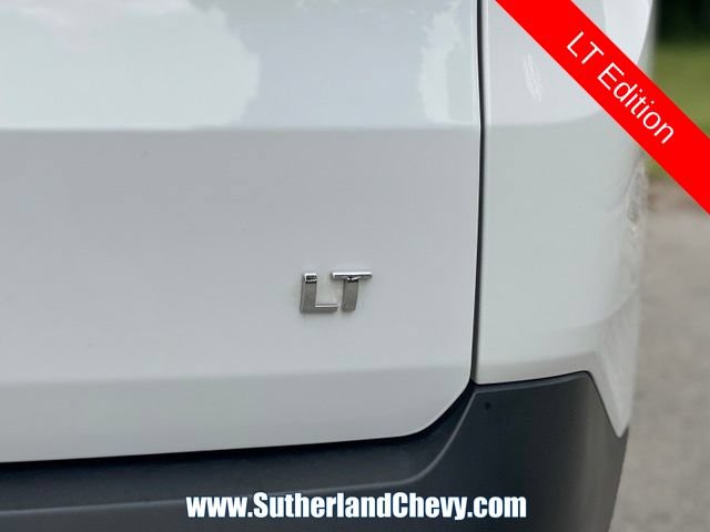 Used 2023 Chevrolet Traverse LT FWD image 12