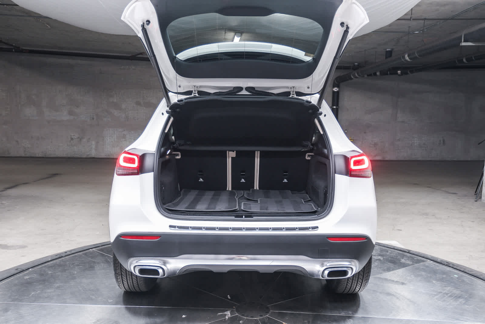 Used 2021 Mercedes-Benz GLA 250 image 23