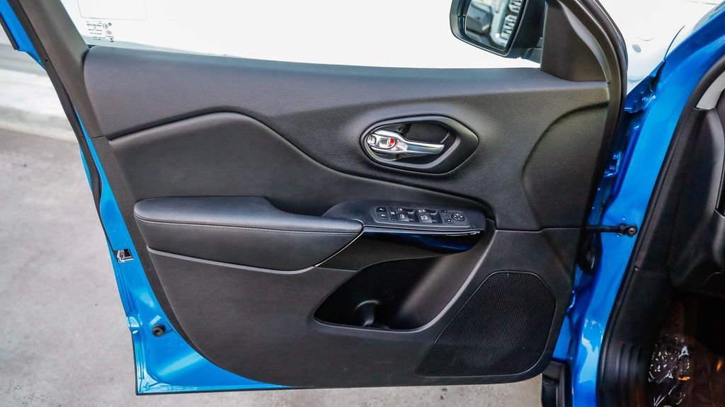 Certified 2021 Jeep Cherokee Latitude Plus image 20