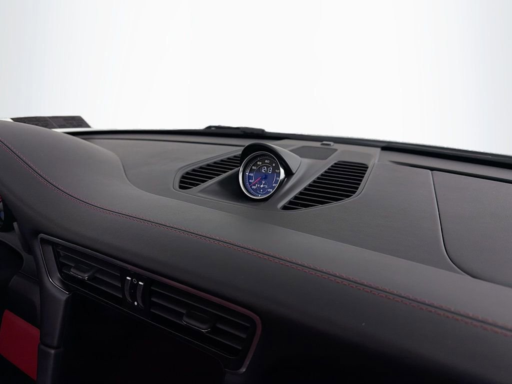 Certified 2019 Porsche 911 Targa 4 GTS image 39