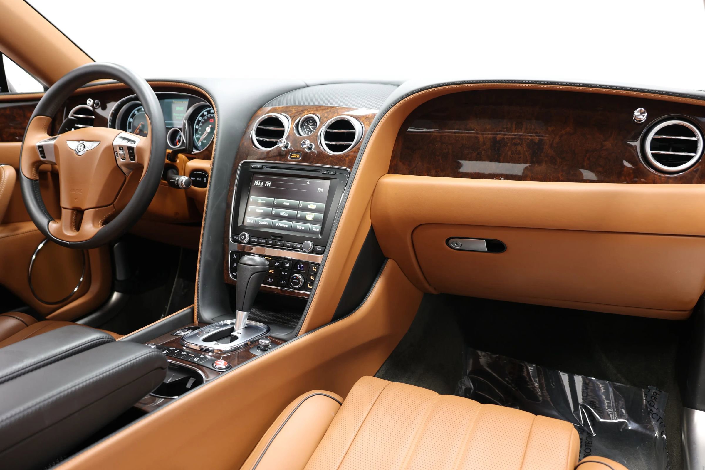 Used 2015 Bentley Flying Spur V8 AWD/4WD image 73
