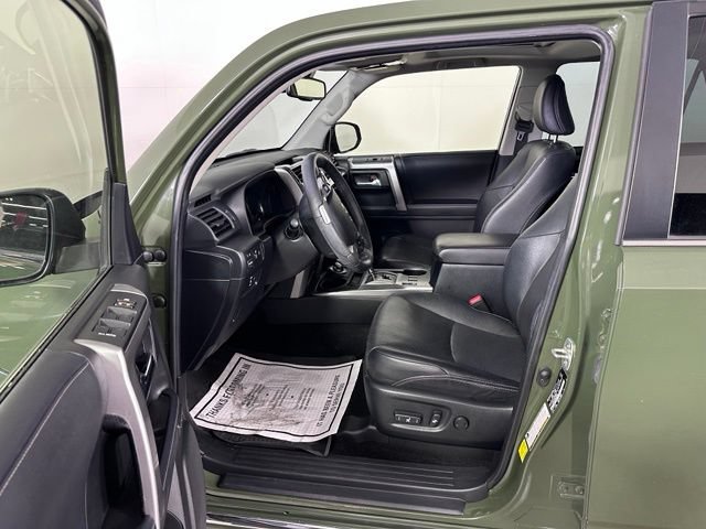 Used 2022 Toyota 4Runner Limited AWD/4WD image 21