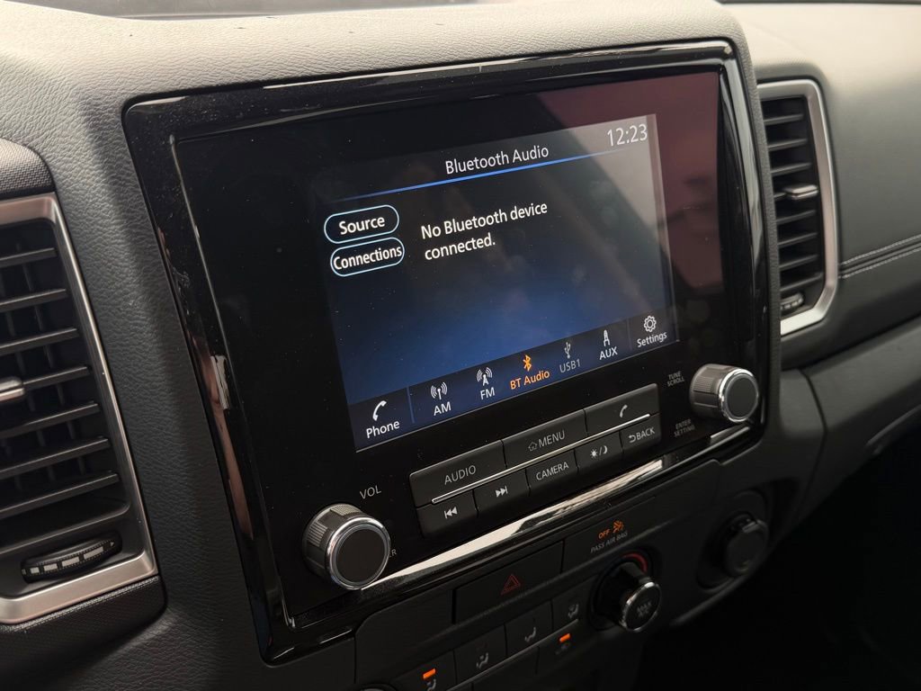 Used 2022 Nissan Frontier SV image 19