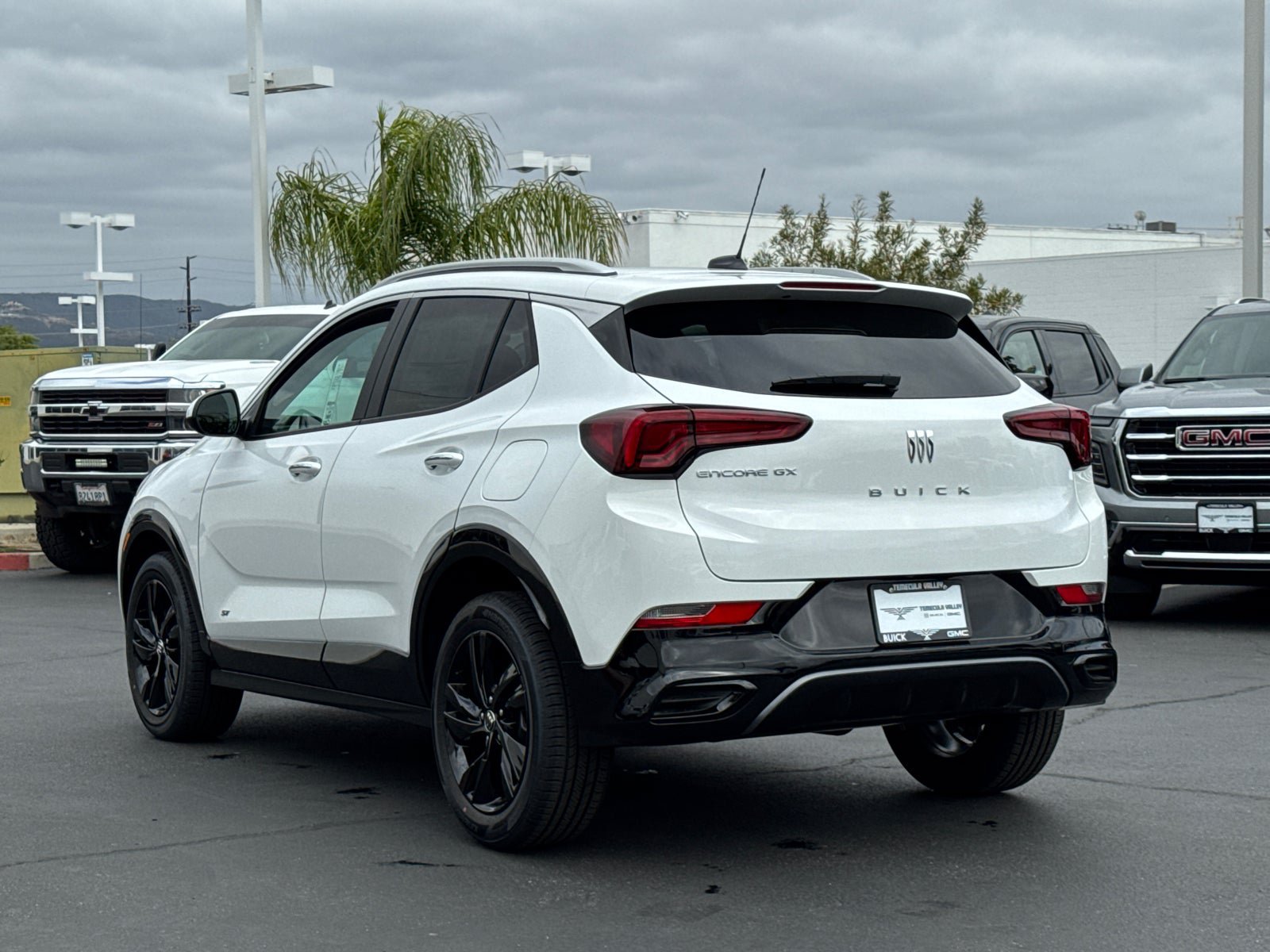 New 2026 Buick Encore GX Sport Touring FWD image 11