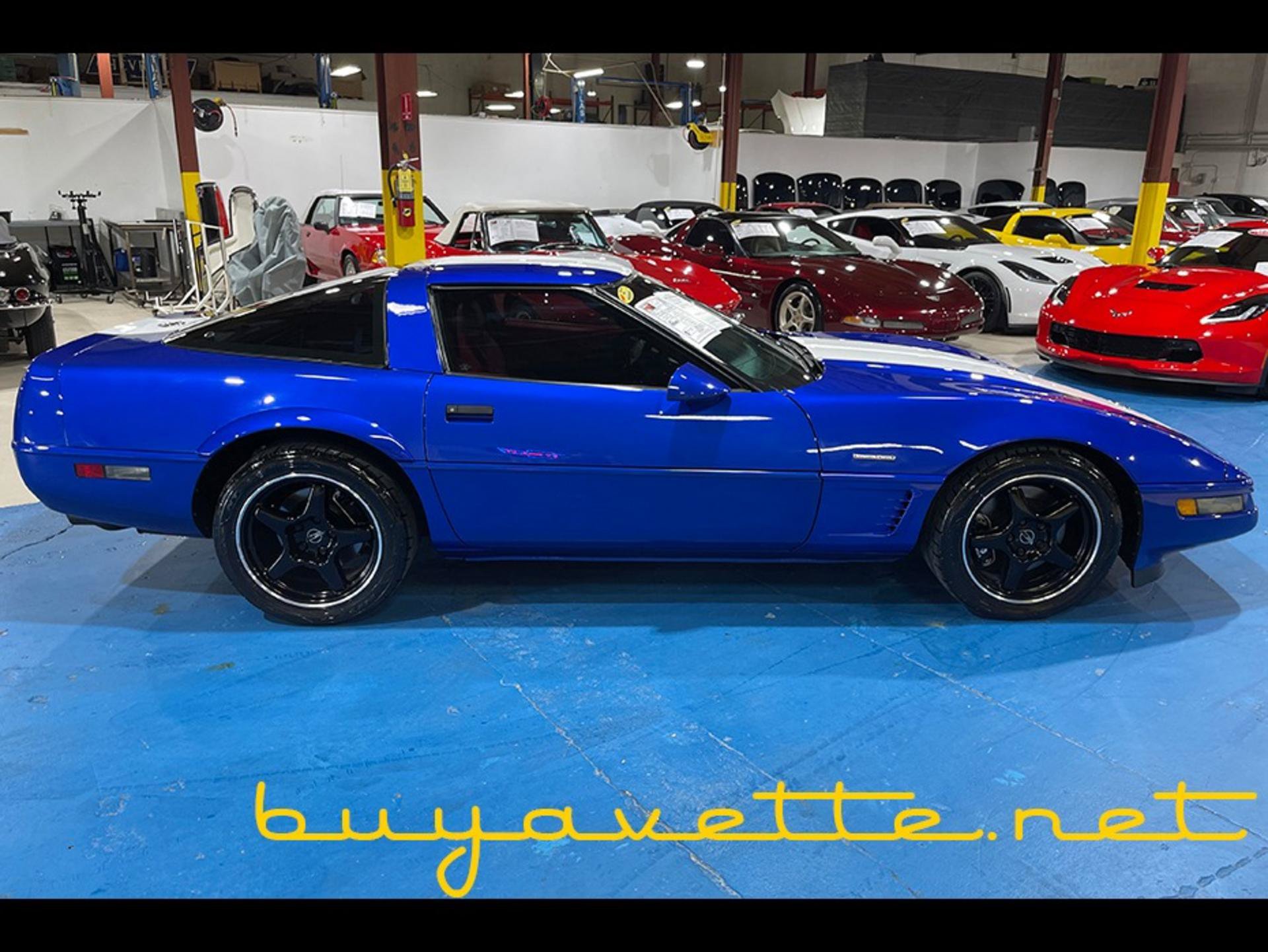 Used 1996 Chevrolet Corvette Coupe RWD image 7