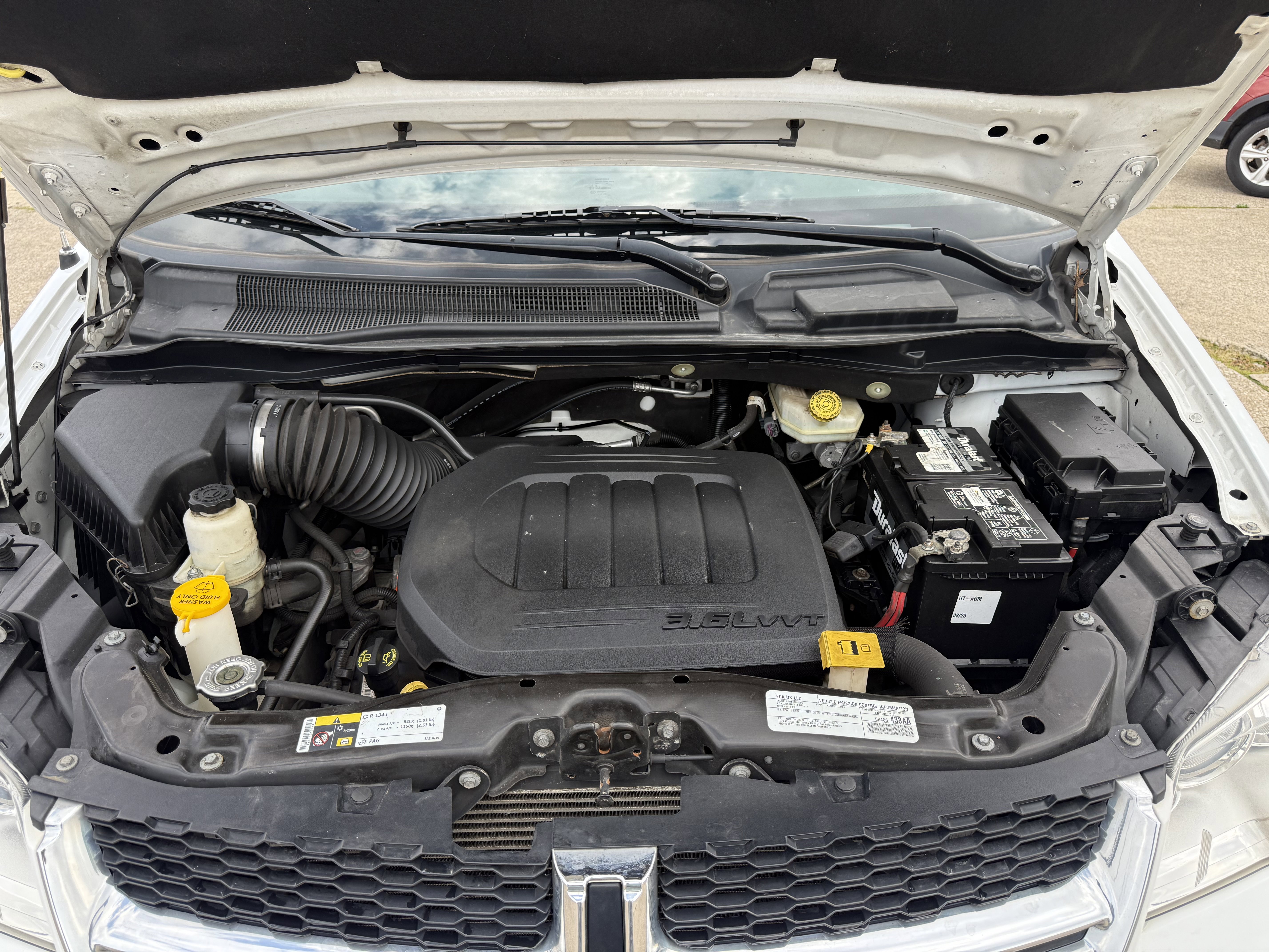 Used 2019 Dodge Grand Caravan SE image 38