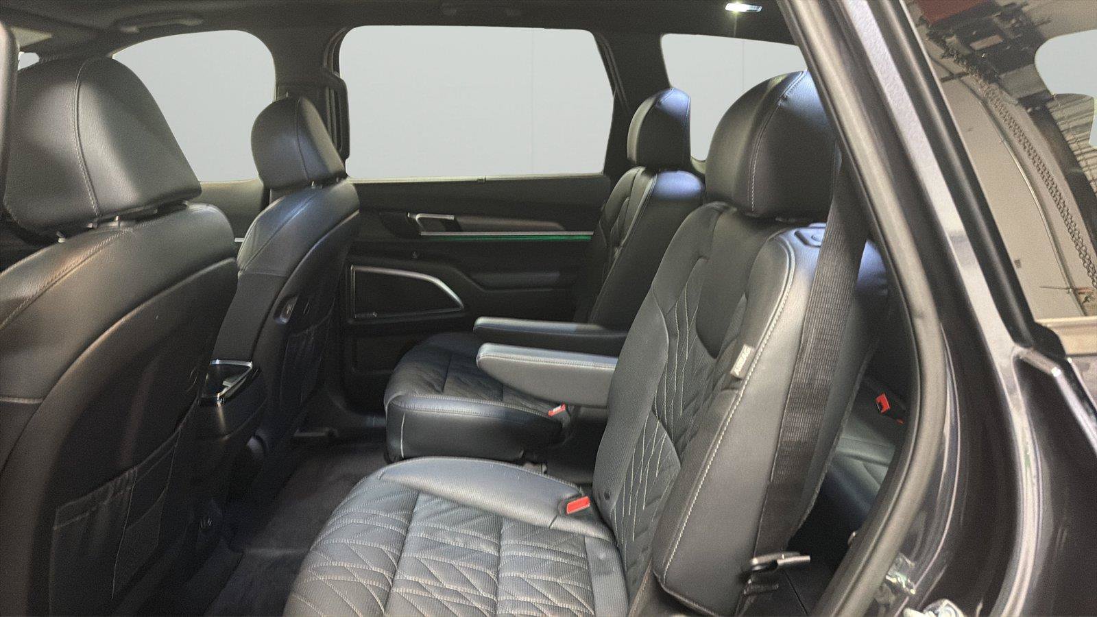 Used 2025 Kia Telluride SX X-Line AWD/4WD image 11