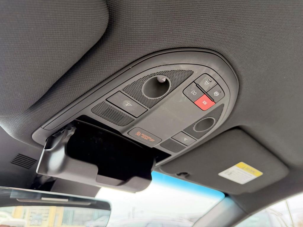 Certified 2025 Genesis G70 2.5T image 30