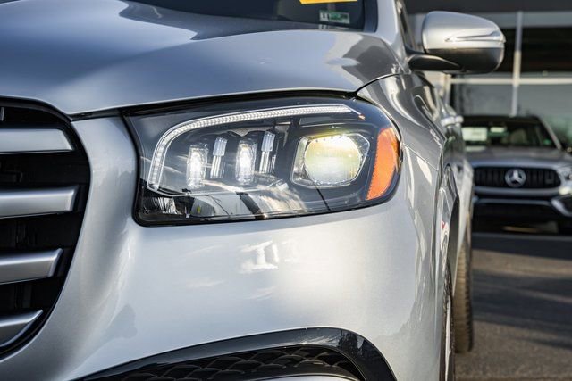 Certified 2025 Mercedes-Benz GLS 450 4MATIC image 14
