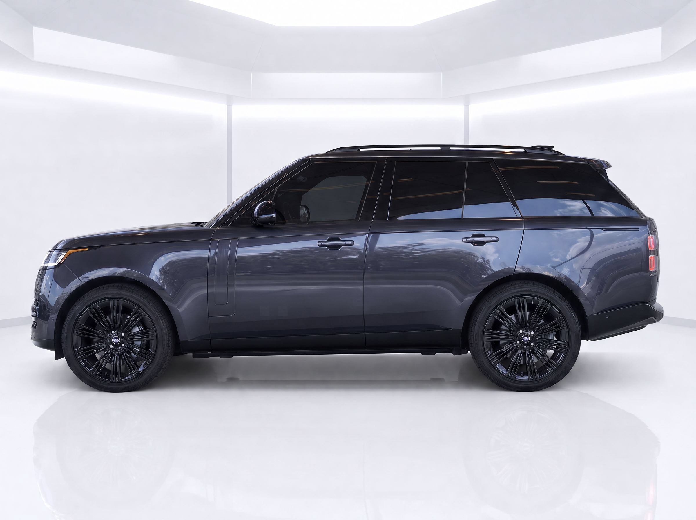 Used 2020 Land Rover Range Rover HSE AWD/4WD image 6