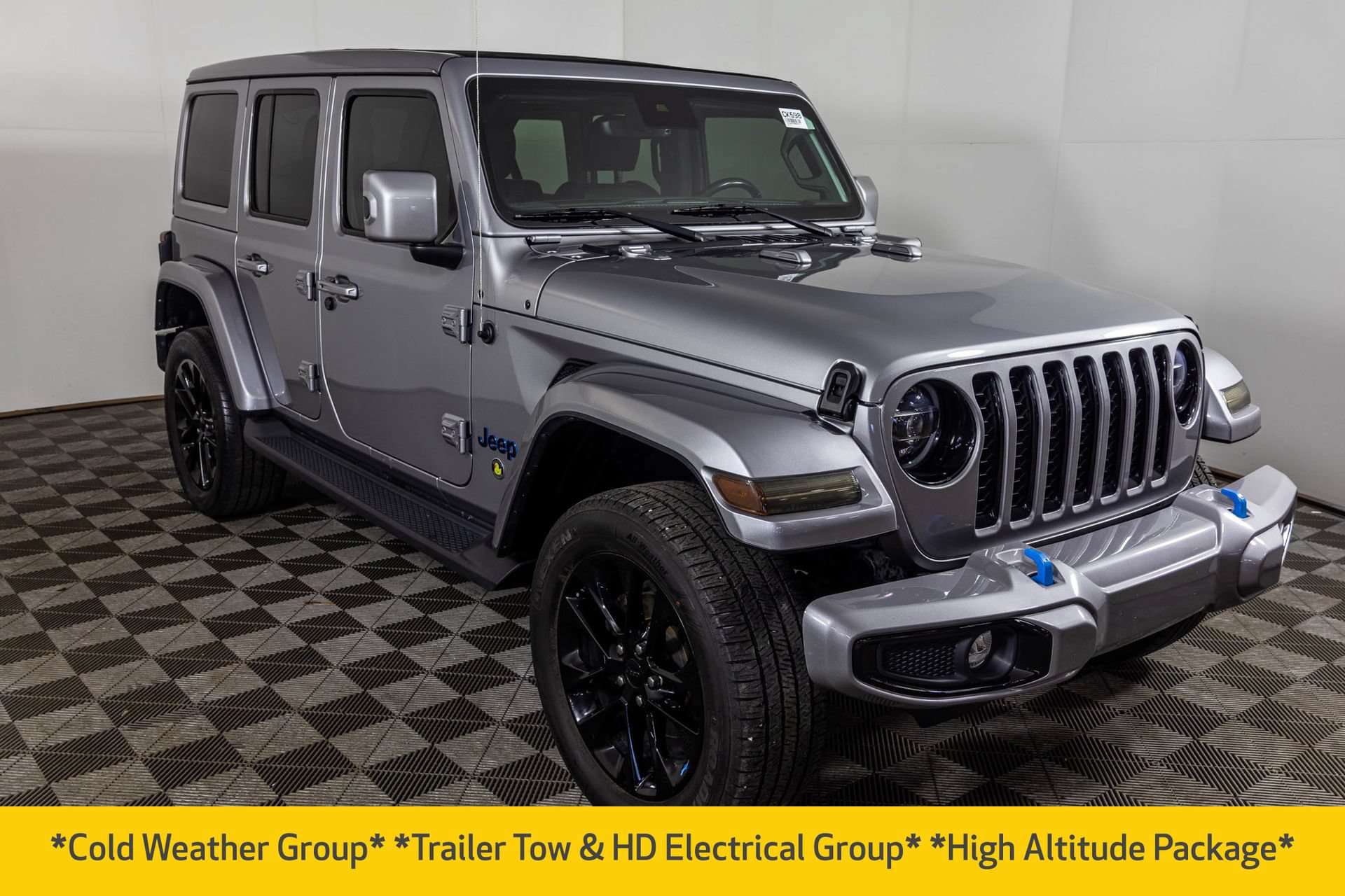 Used 2021 Jeep Wrangler Unlimited Sahara AWD/4WD image 15