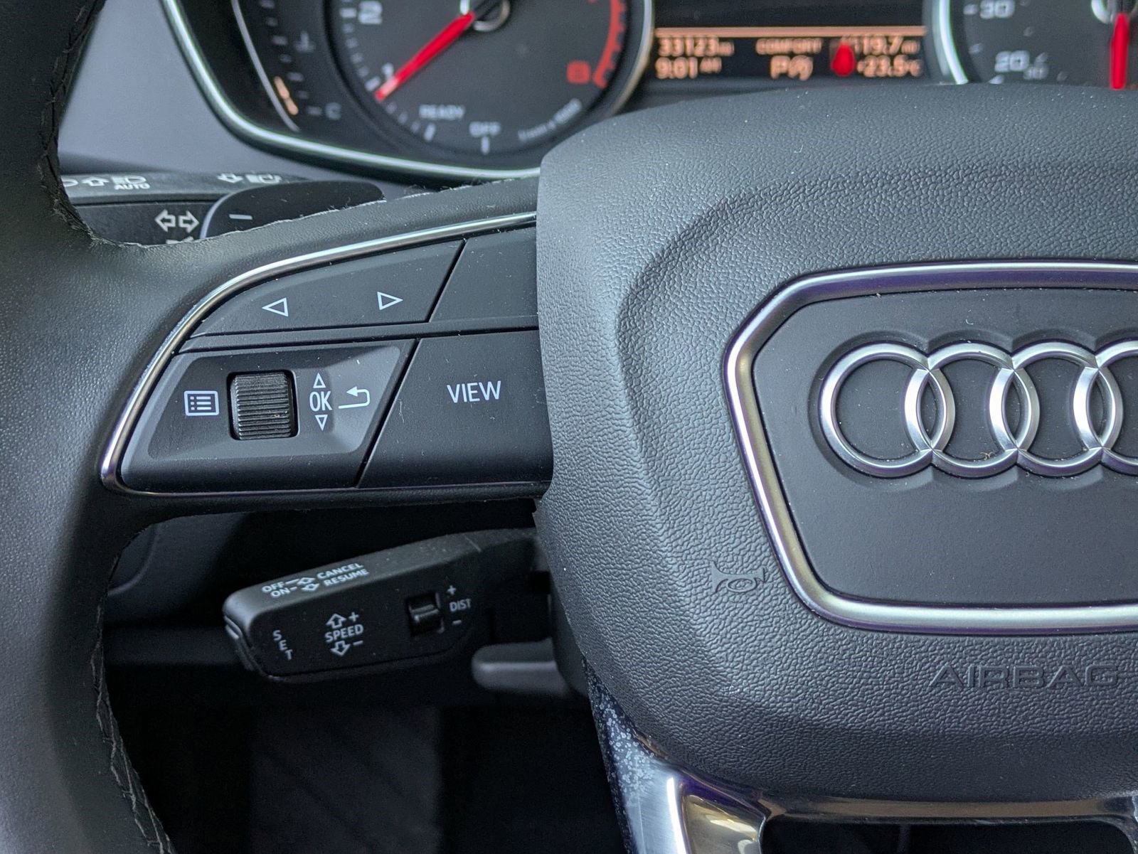 Used 2023 Audi Q5 2.0T Premium w/ Convenience Package AWD/4WD image 10