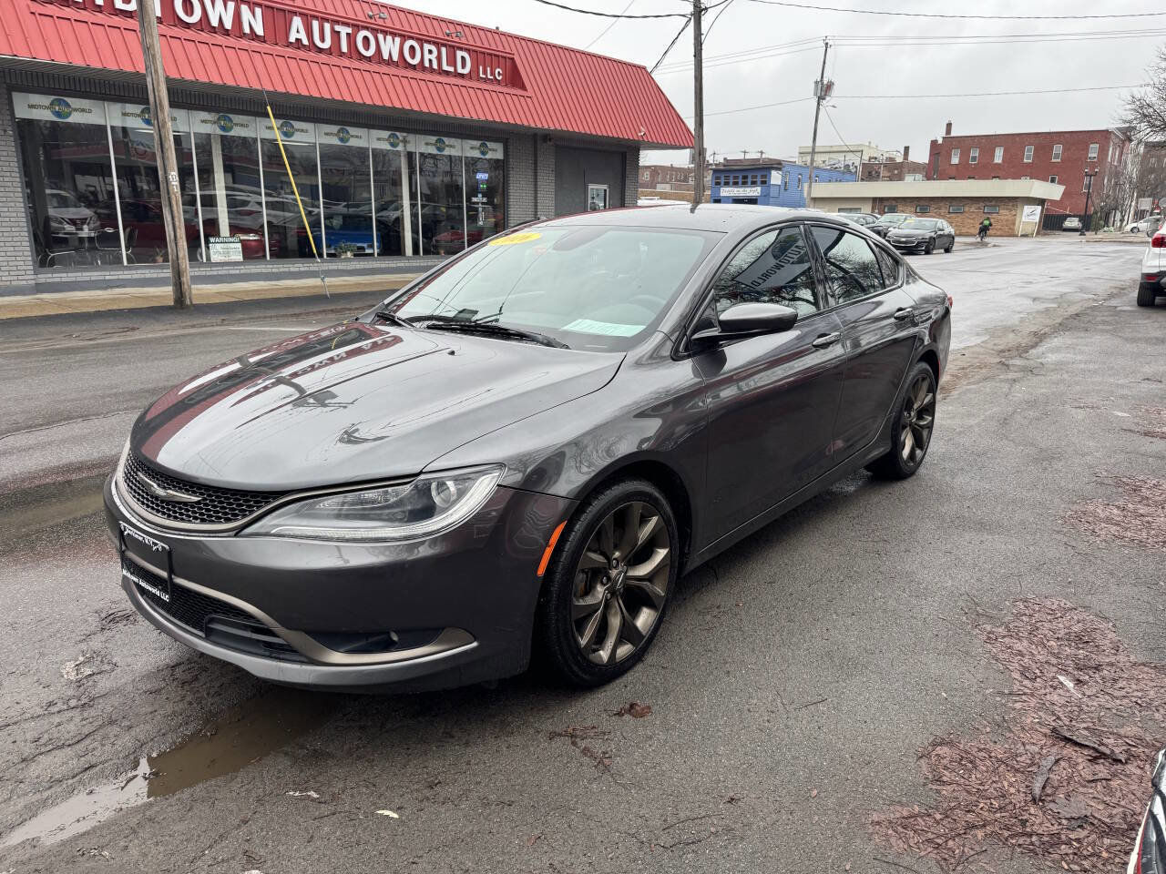 Used 2016 Chrysler 200 S w/ Comfort Group image 1