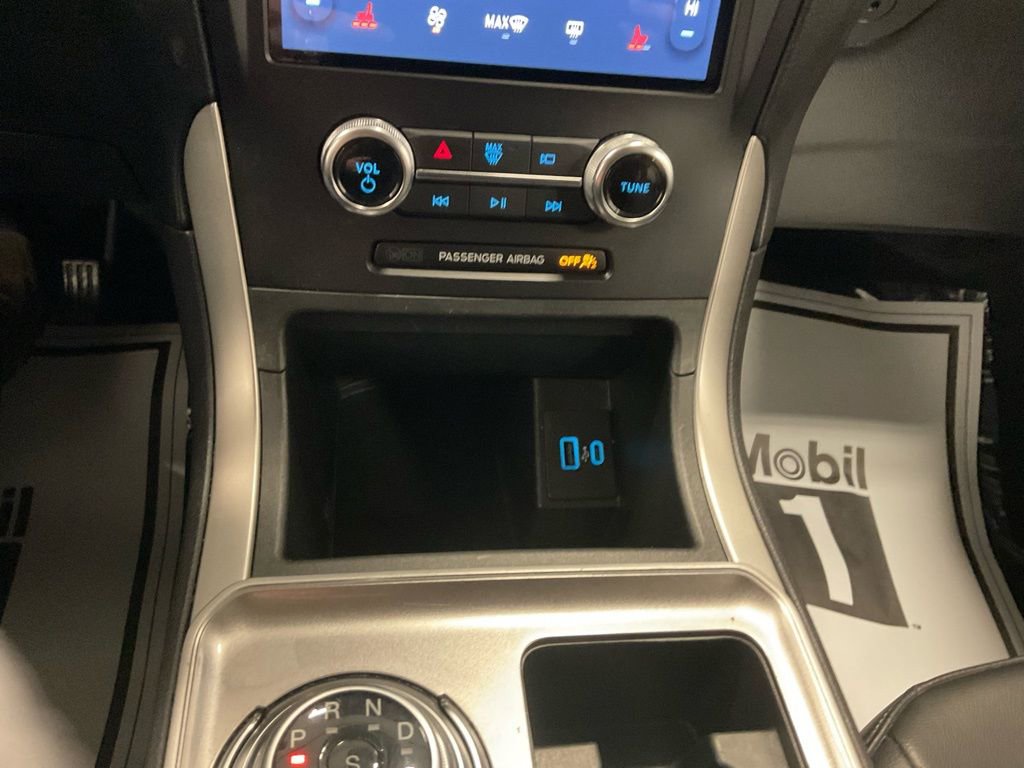 Used 2024 Ford Edge SEL image 13