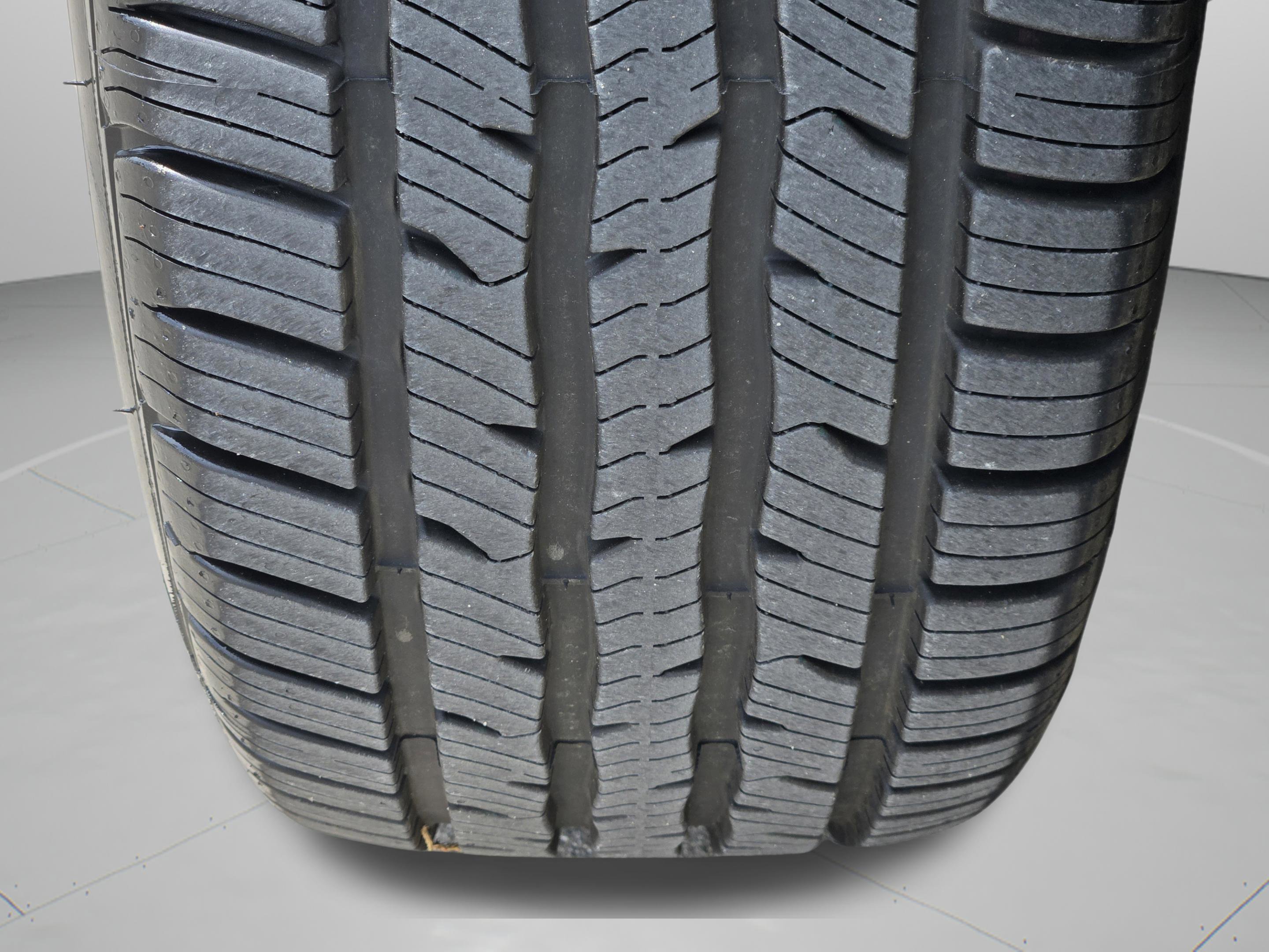 Used 2015 Acura TLX w/ Technology Package FWD image 39