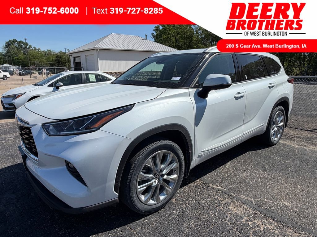 Used 2022 Toyota Highlander Limited