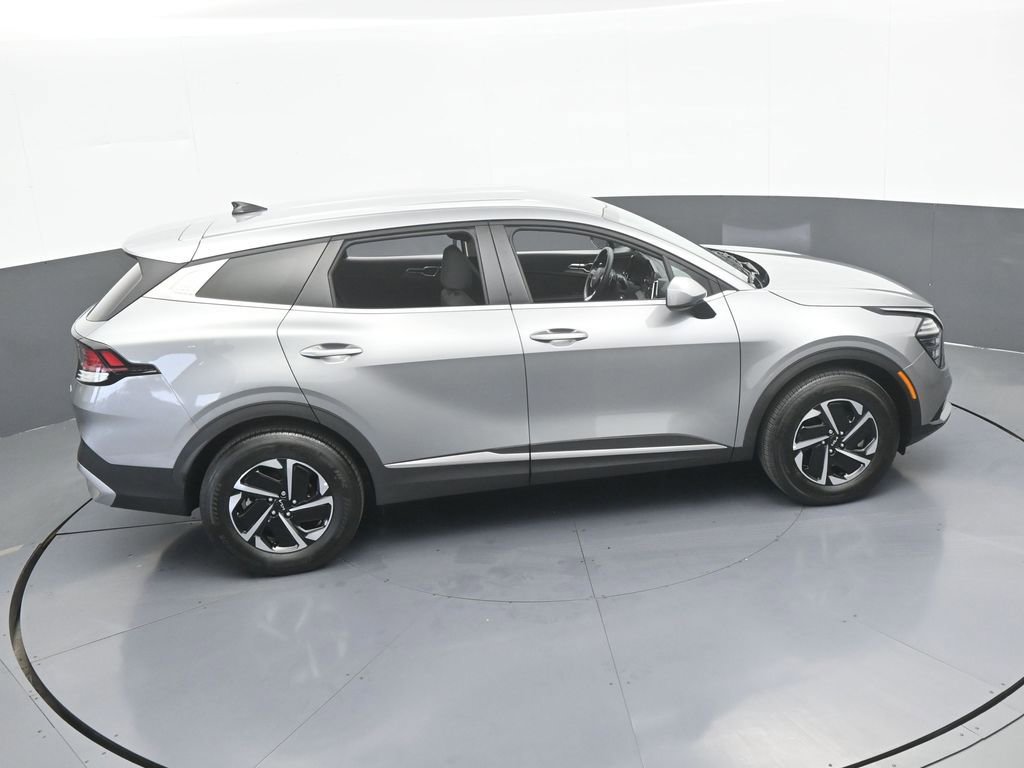 Used 2025 Kia Sportage LX image 44