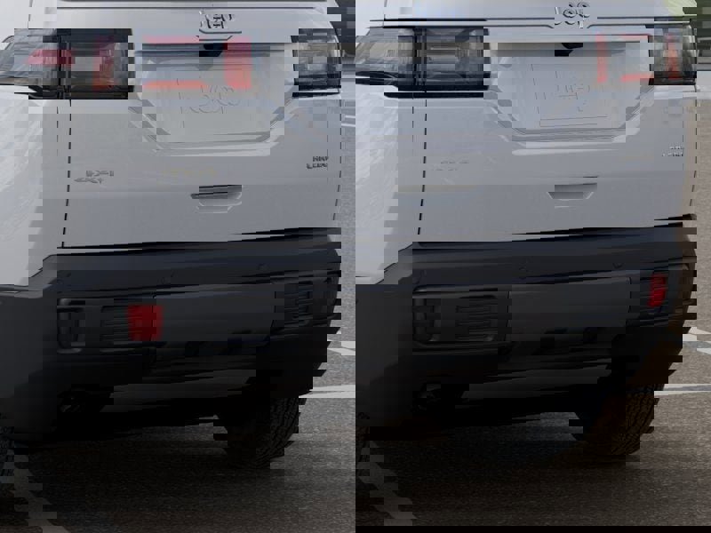 New 2026 Jeep Cherokee Laredo image 13