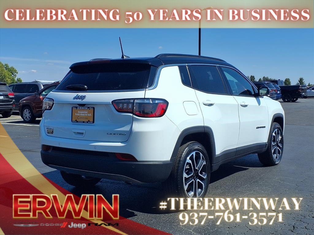 Certified 2024 Jeep Compass Limited image 3