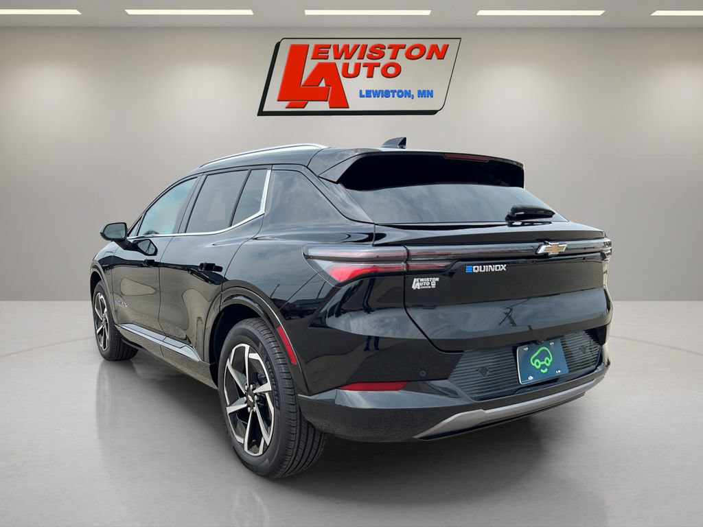 Certified 2025 Chevrolet Equinox EV LT FWD image 11