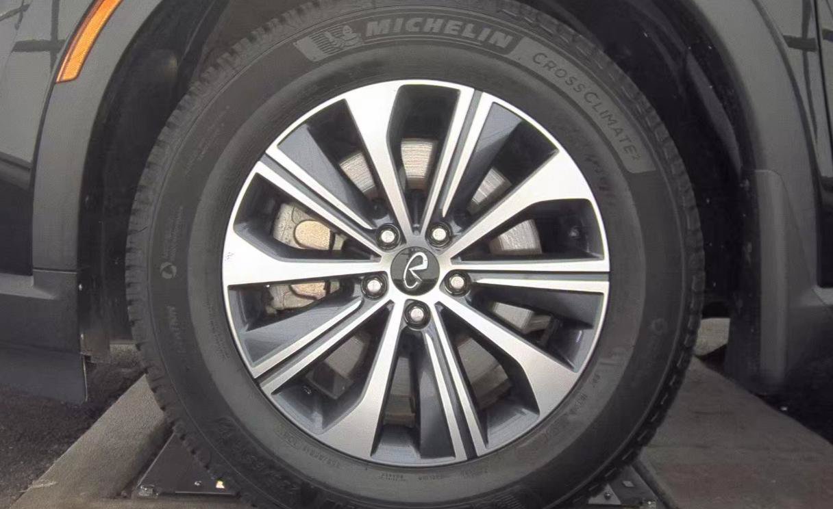 Certified 2023 INFINITI QX60 Pure FWD image 18