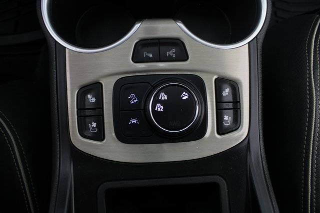 Used 2020 GMC Terrain Denali w/ Denali Premium Package image 8