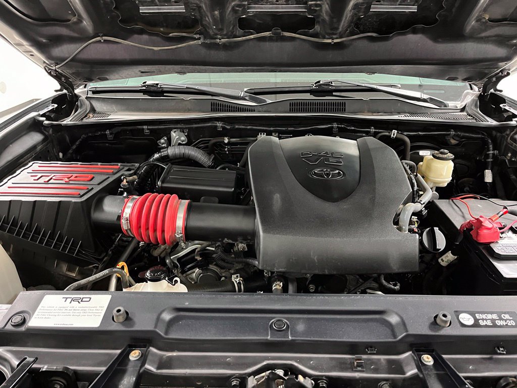 Used 2017 Toyota Tacoma TRD Sport w/ Tow Package (A/T) AWD/4WD image 60