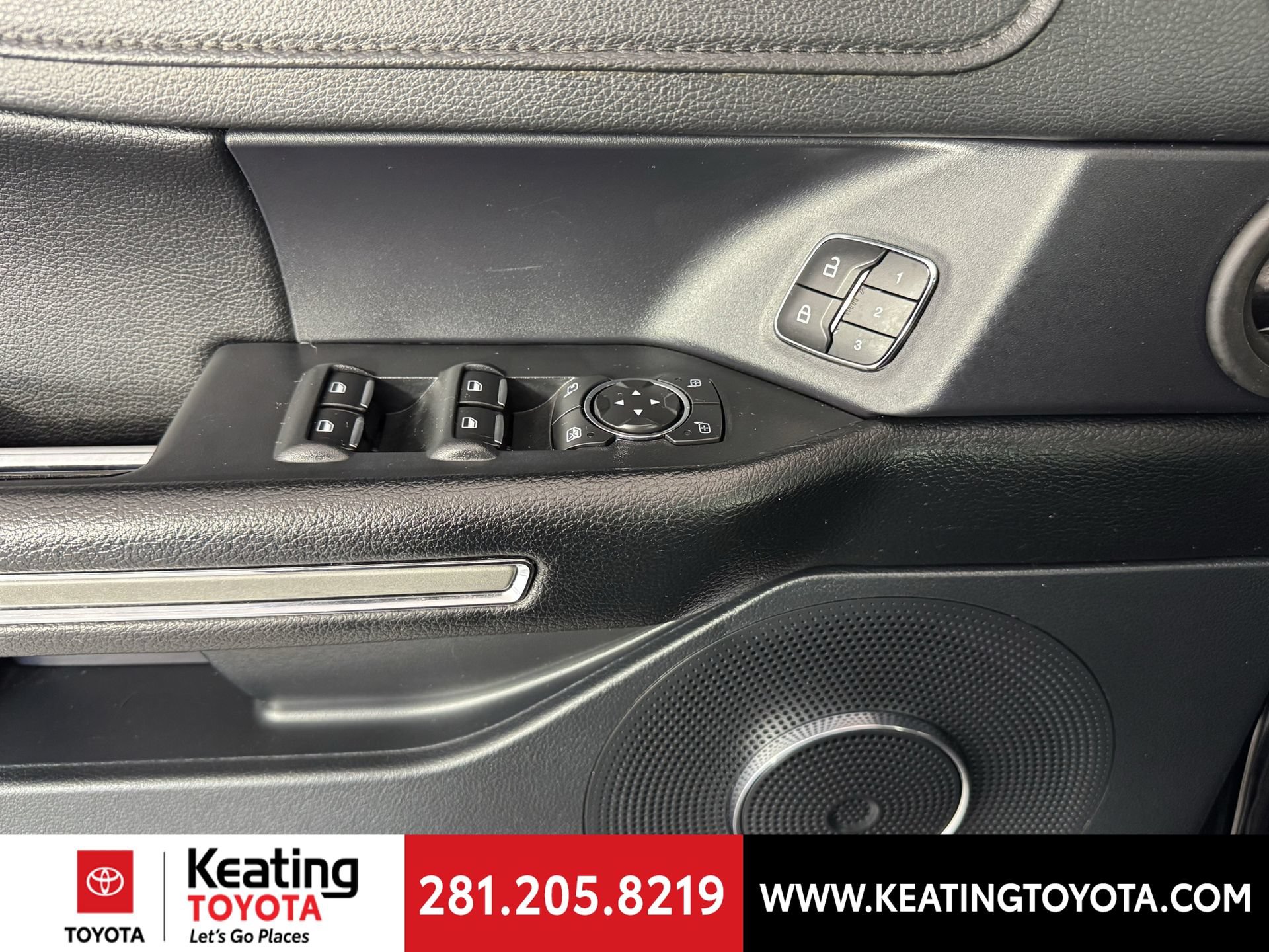 Used 2021 Ford Expedition Max XLT RWD image 12