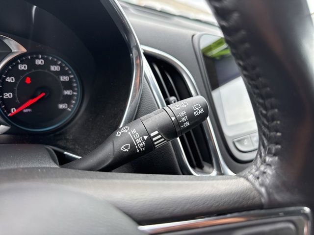 Used 2020 Chevrolet Equinox LT image 31