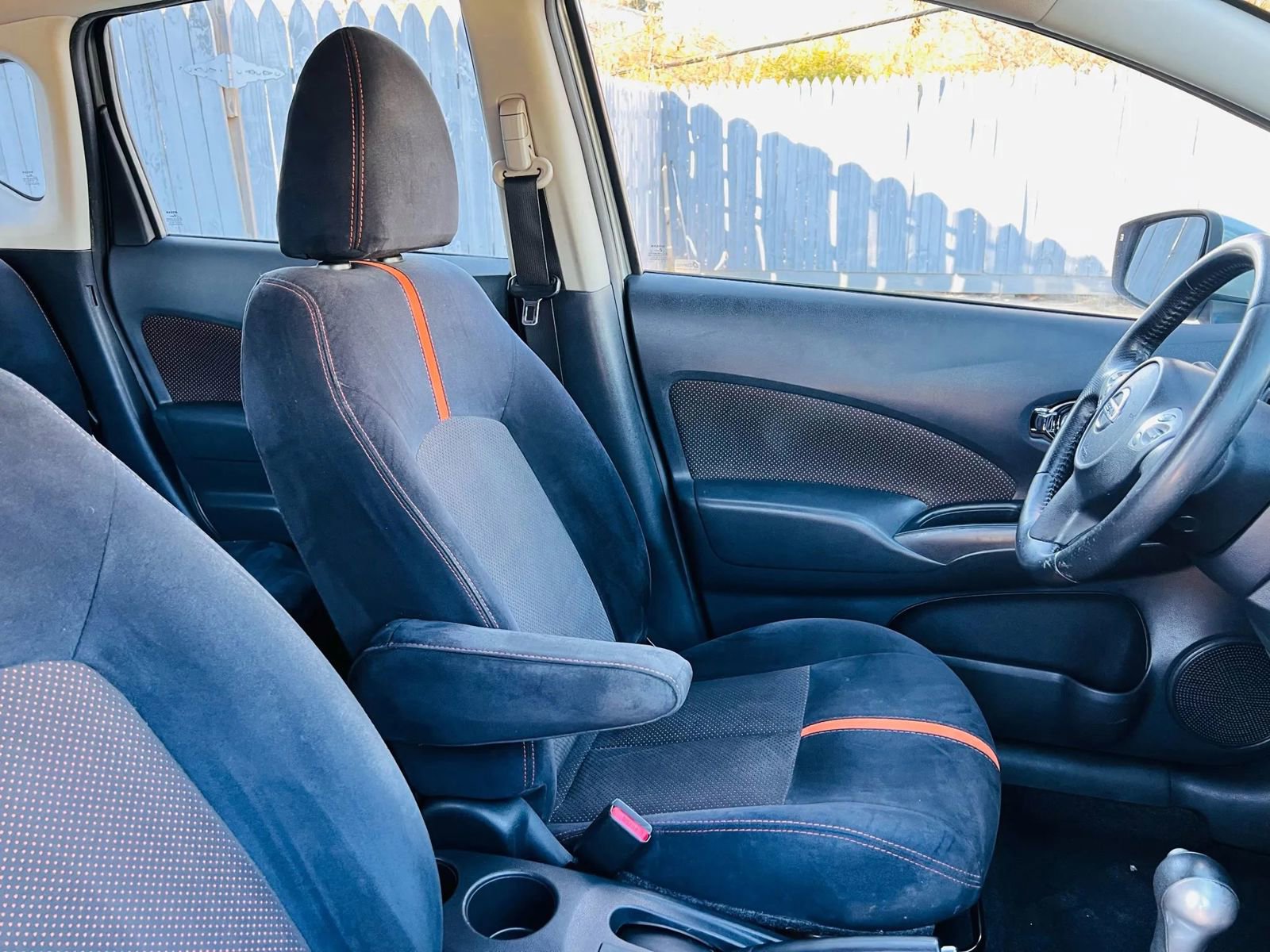 Used 2015 Nissan Versa Note SR w/ Chrome Package image 19