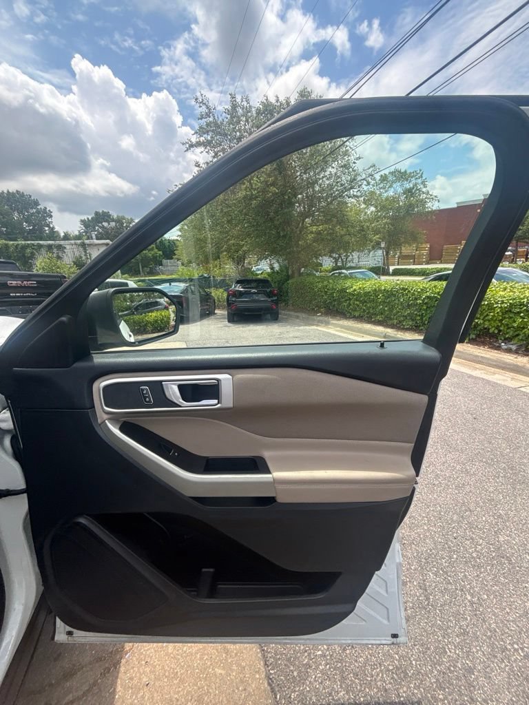 Used 2020 Ford Explorer XLT RWD image 23