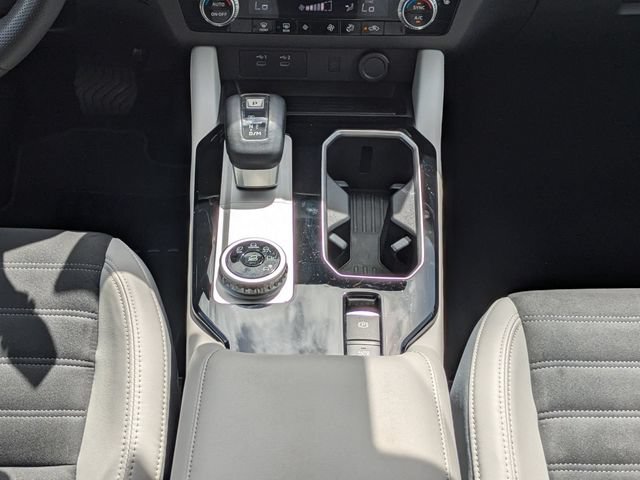 Used 2025 Mitsubishi Outlander SE FWD image 20