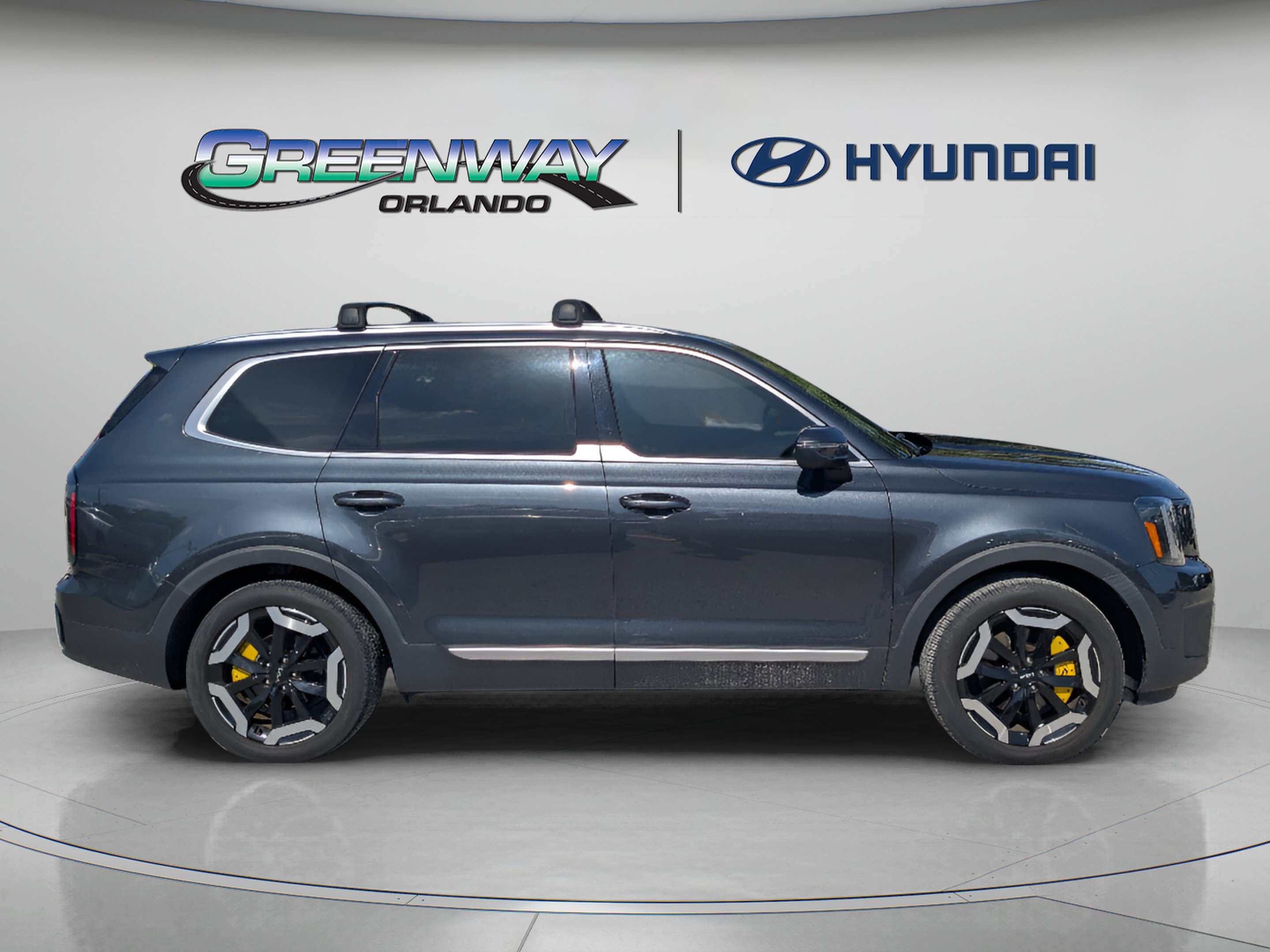 Used 2024 Kia Telluride EX AWD/4WD image 9
