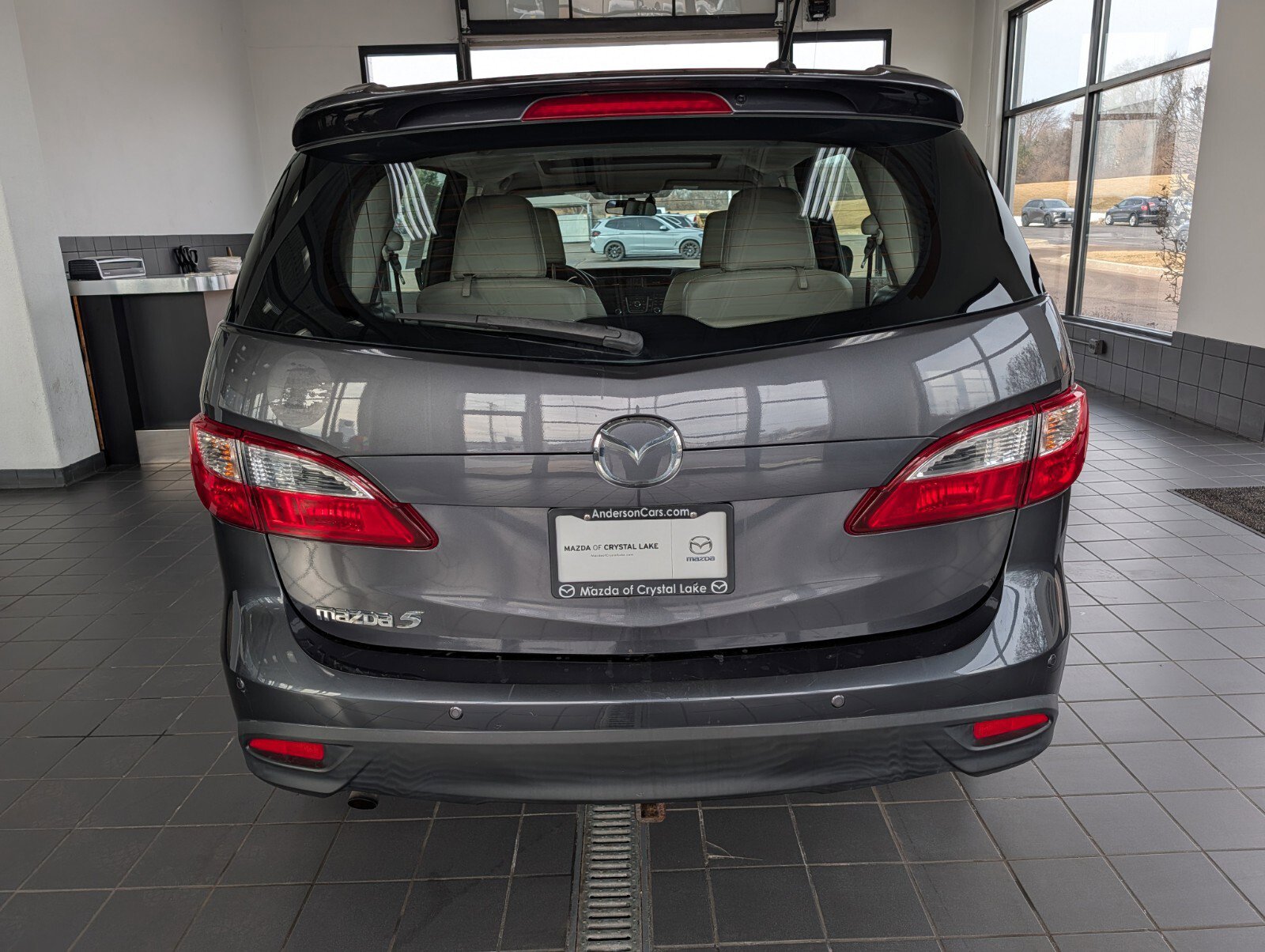 Used 2014 MAZDA MAZDA5 Grand Touring image 3