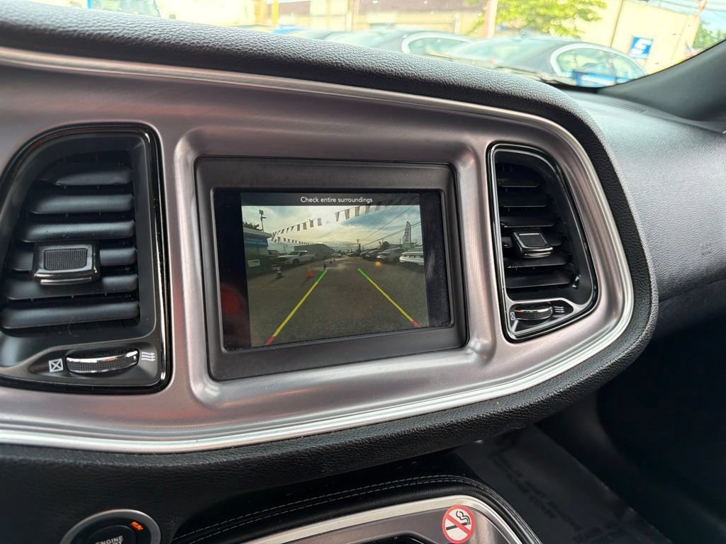 Used 2022 Dodge Challenger GT RWD image 32