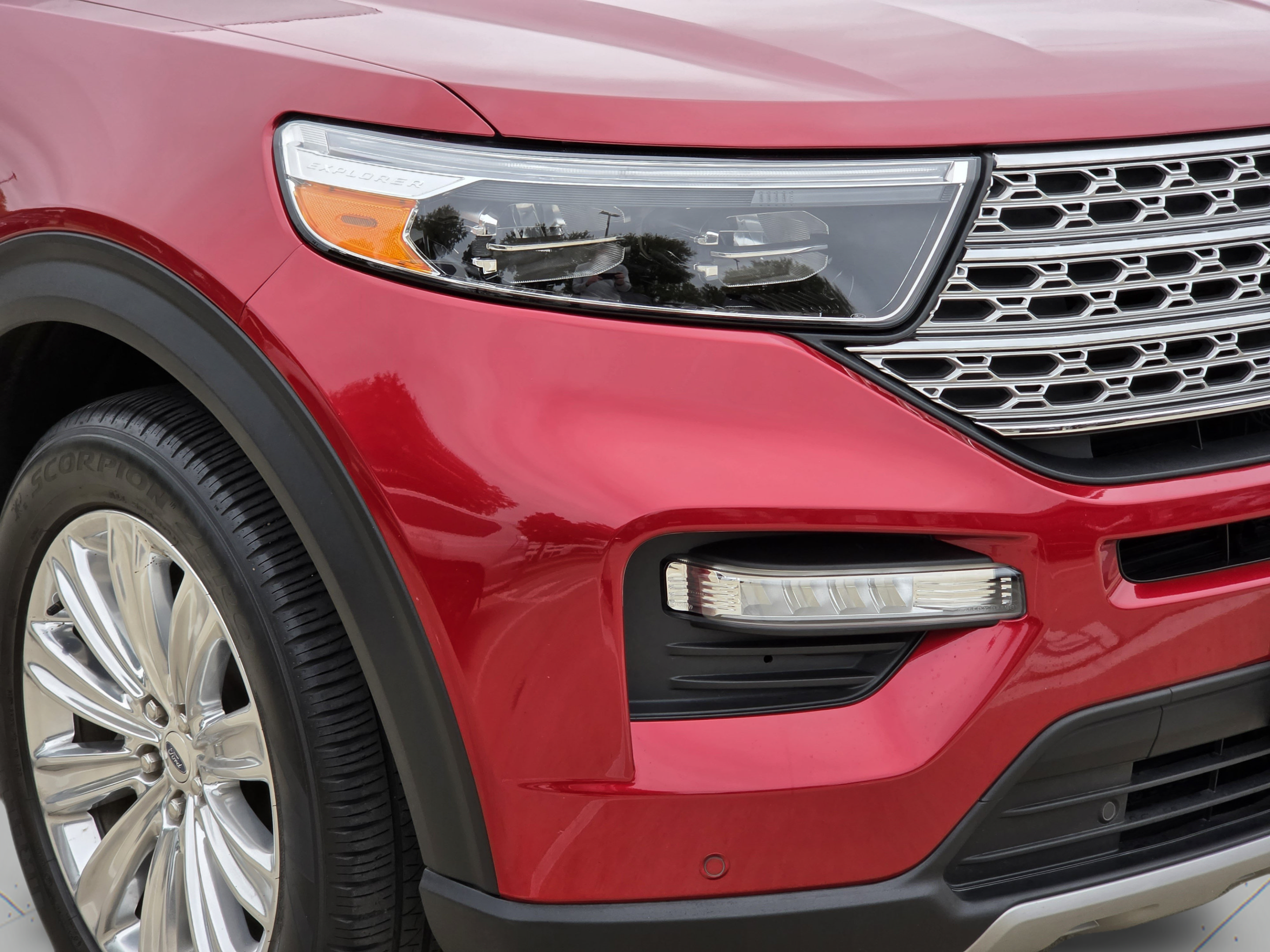 Used 2020 Ford Explorer Limited RWD image 36