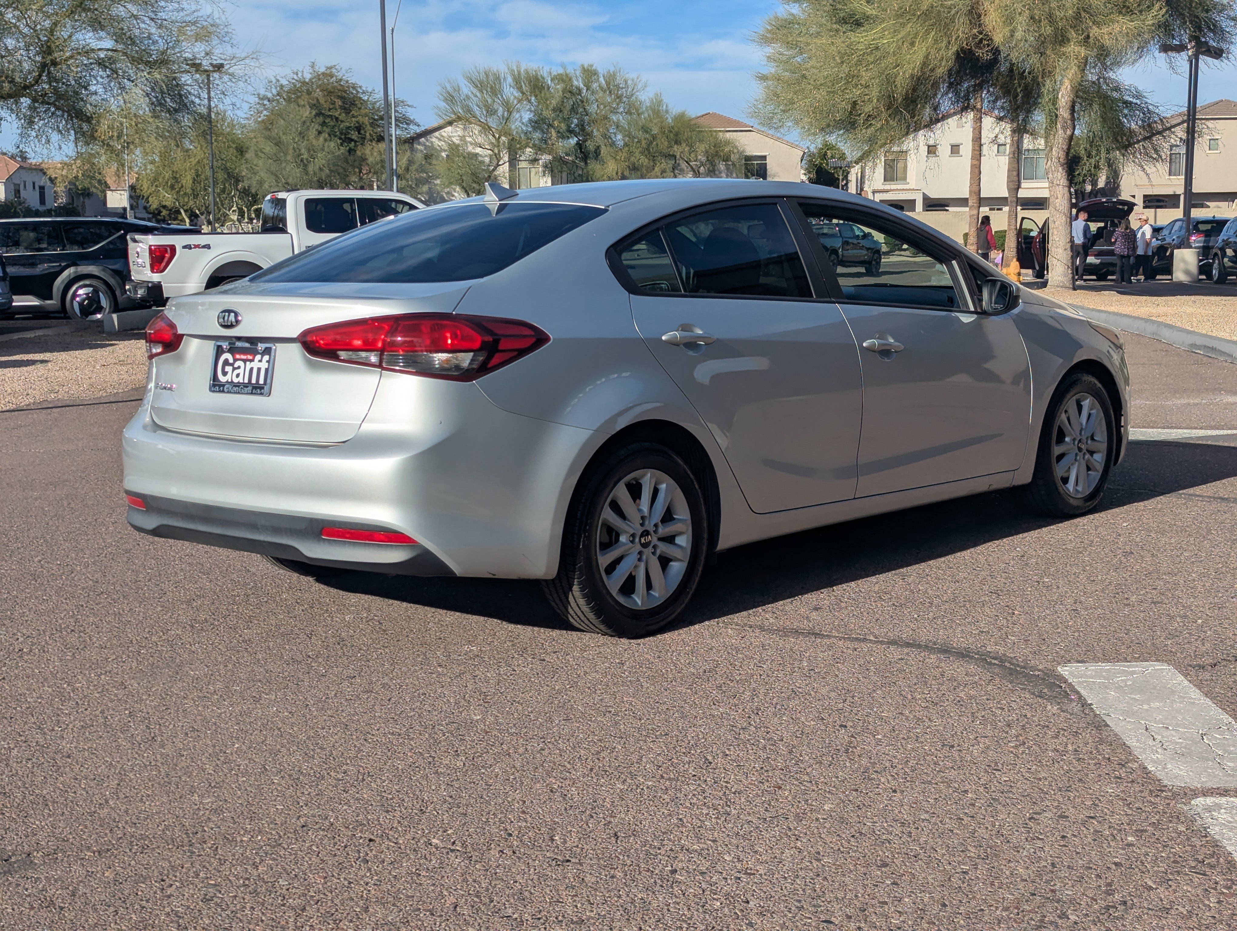 Used 2017 Kia Forte LX w/ LX Popular Package image 3